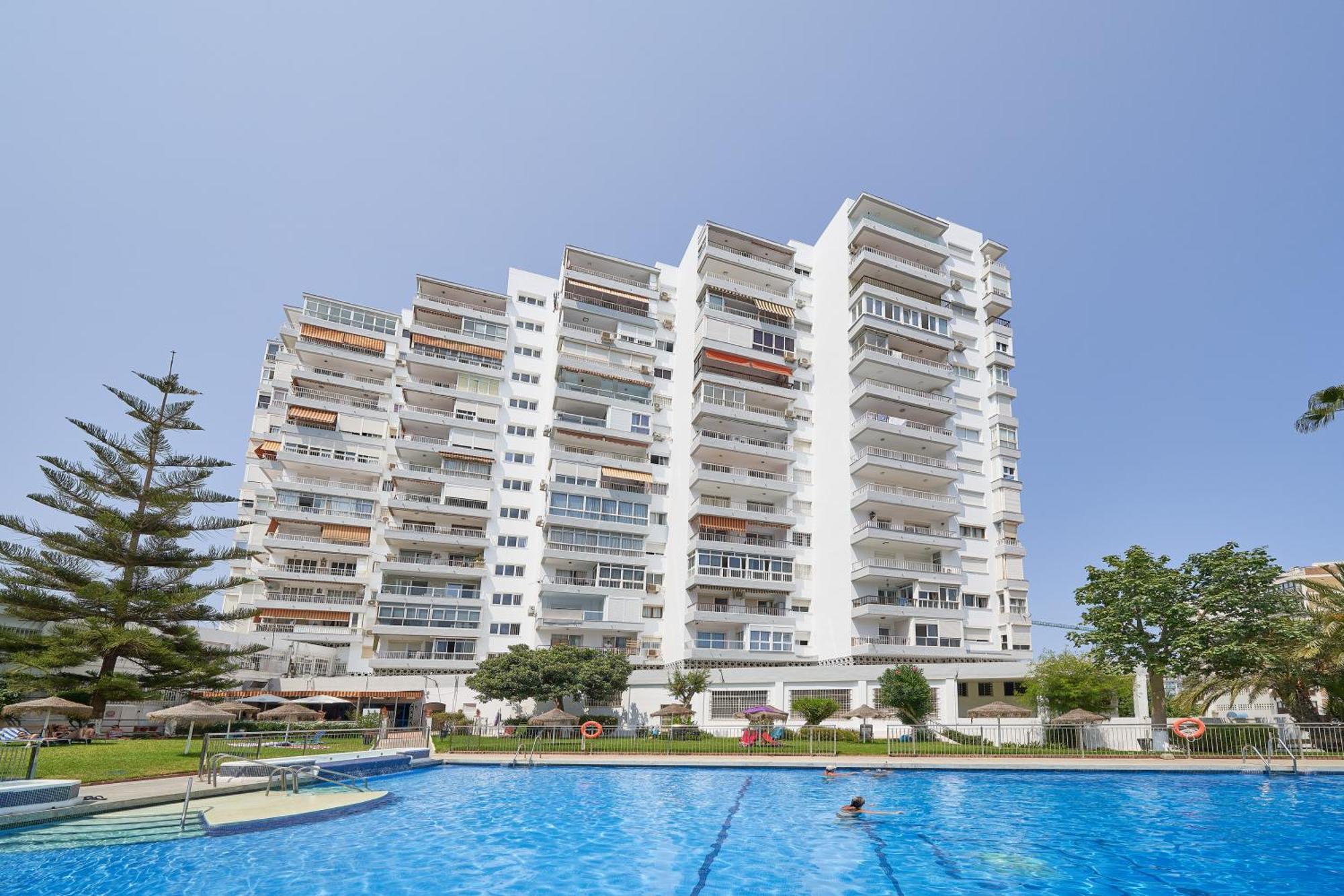 Apartamento Happy Days- Diana 1 เบนัลมาเดนา ภายนอก รูปภาพ